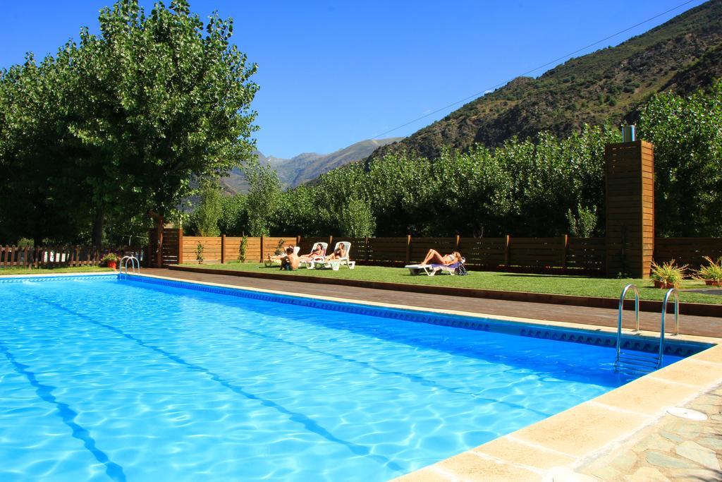 Bungalows Nou Camping La Guingueta D'Aneu Экстерьер фото