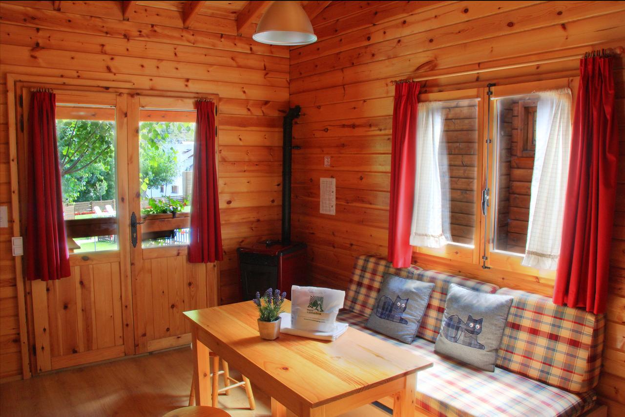 Bungalows Nou Camping La Guingueta D'Aneu Экстерьер фото
